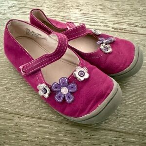 Girls Nordstrom Rack Mary Jane Velvet Flowers Dress Shoes Size 12
